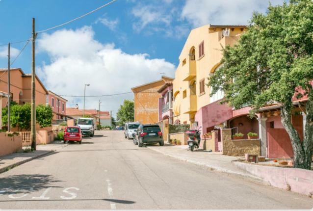 Appartamento Borgo La Vigna Trinità dʼAgultu Εξωτερικό φωτογραφία